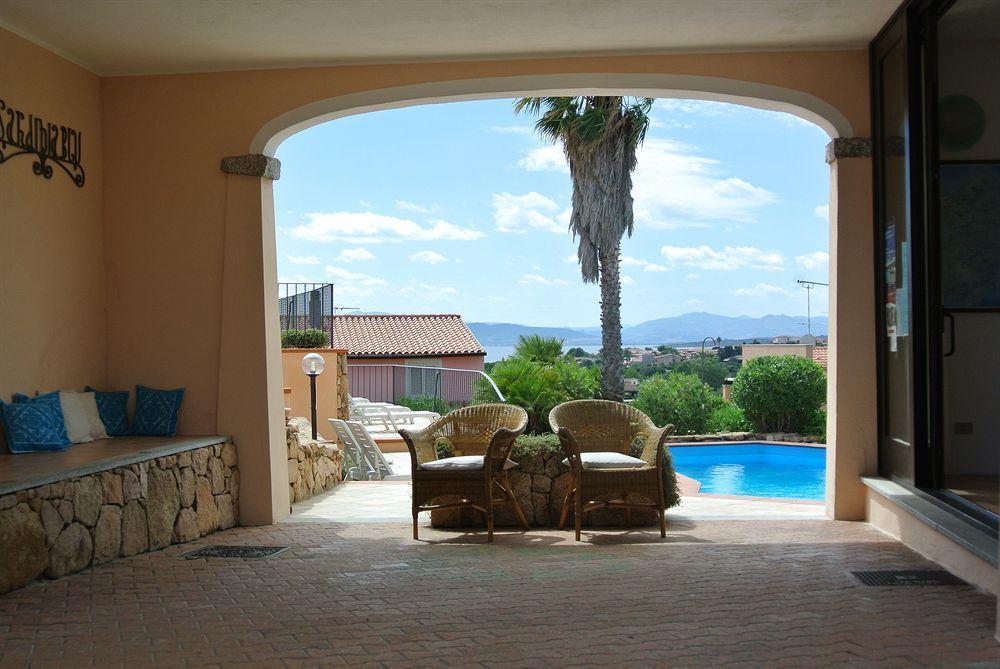 Sardinia Blu Residence ゴルフォ・アランチ エクステリア 写真