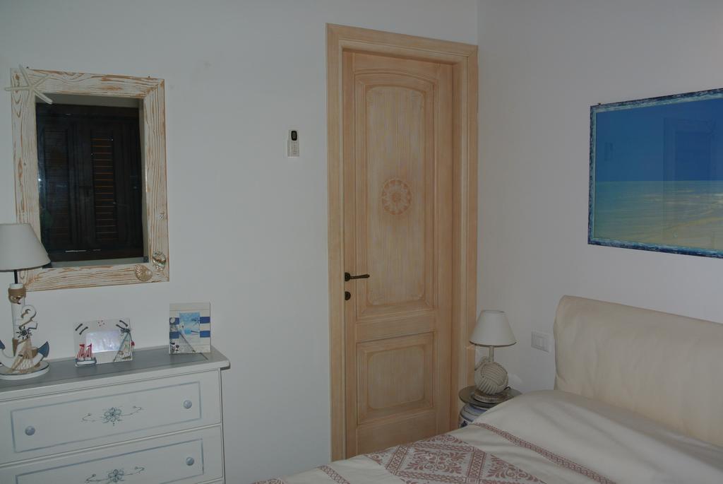 Sardinia Blu Residence ゴルフォ・アランチ エクステリア 写真
