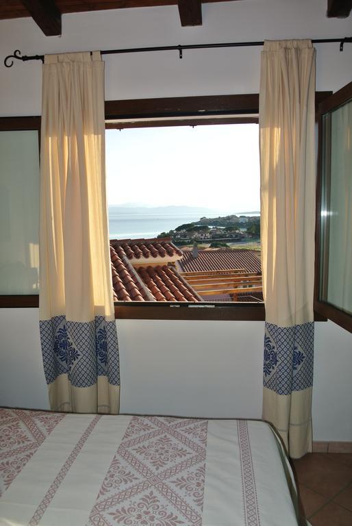 Sardinia Blu Residence ゴルフォ・アランチ エクステリア 写真
