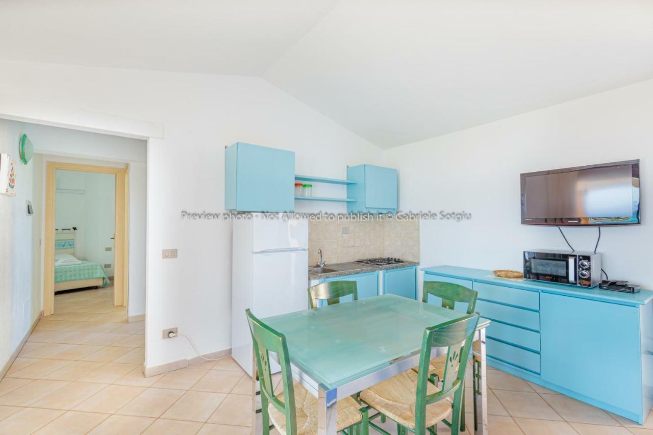 Sardinia Blu Residence ゴルフォ・アランチ エクステリア 写真
