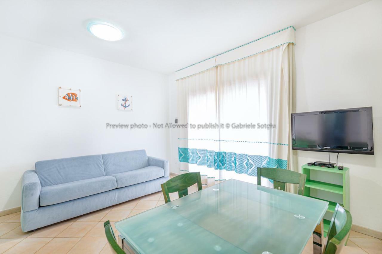 Sardinia Blu Residence ゴルフォ・アランチ エクステリア 写真