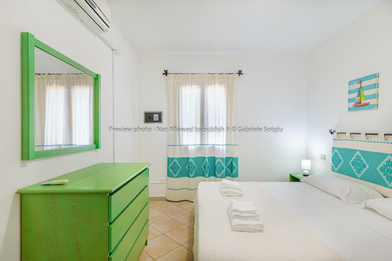 Sardinia Blu Residence ゴルフォ・アランチ エクステリア 写真