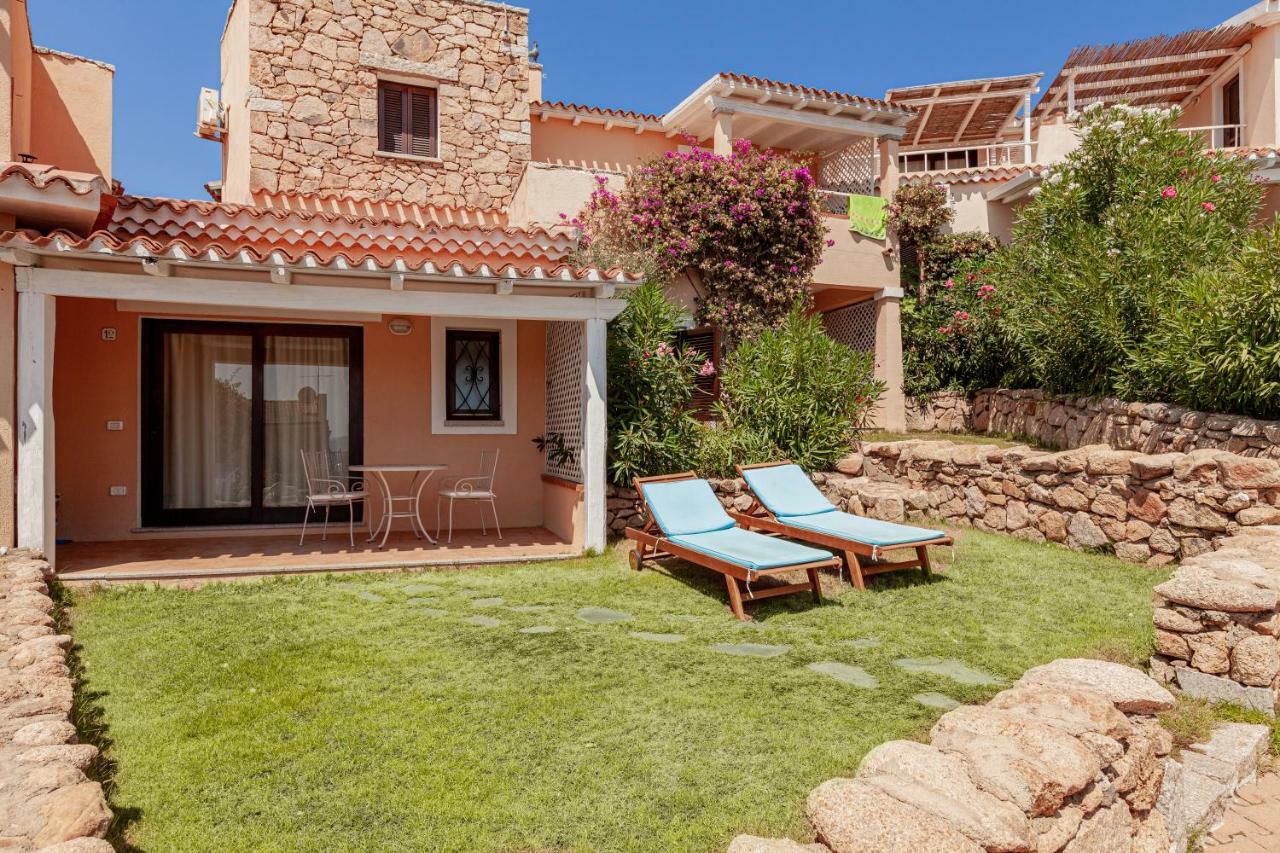 Sardinia Blu Residence ゴルフォ・アランチ エクステリア 写真